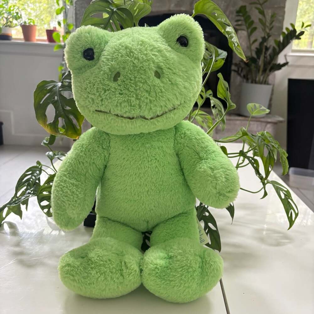 Build-A-Bear Workshop 17” Spring Green Frog Plush Stuffed Animal